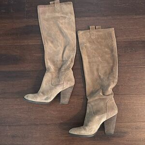 Vince Camuto Braden Brown Suede Heel Pull On Knee High Boots size 7.5